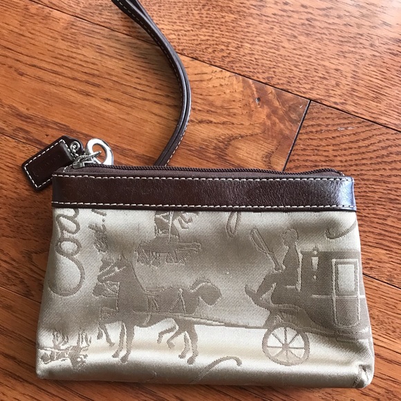 Brown Coach Purse - Picture 5 of 7